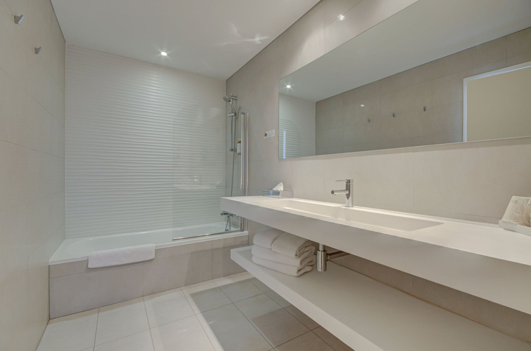 Bathroom, Hôtel Le Cottage, Pyrénées-Orientales