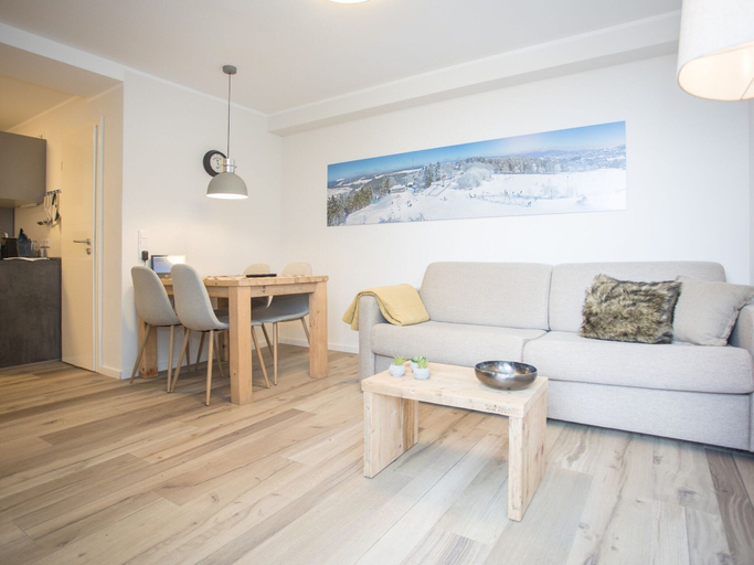 Dining 5, Moderne Wohnung in Neuastenberg mit Balkon, Hochsauerlandkreis