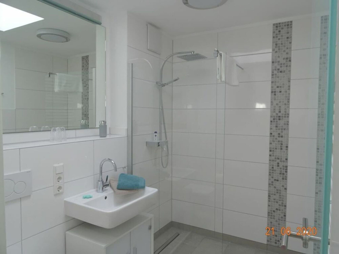 Bathroom, Old Printing House Holiday Apartment Cicero, Aurich