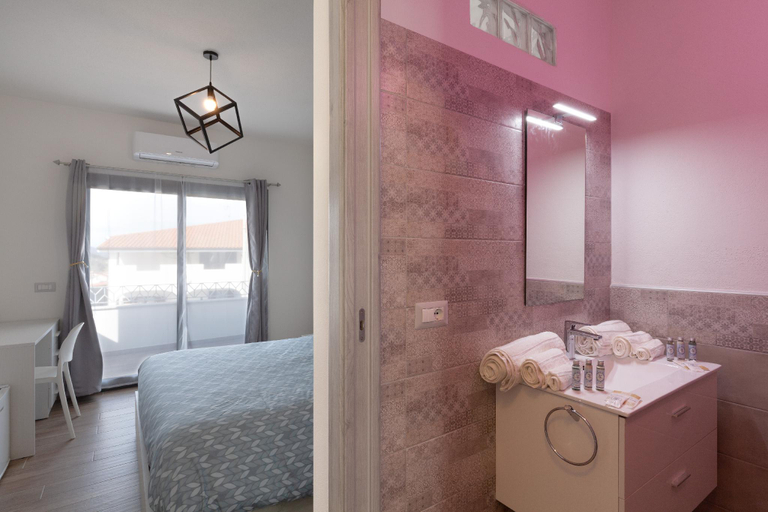 Bathroom 5, Agua Dorada Boutique, Nuoro