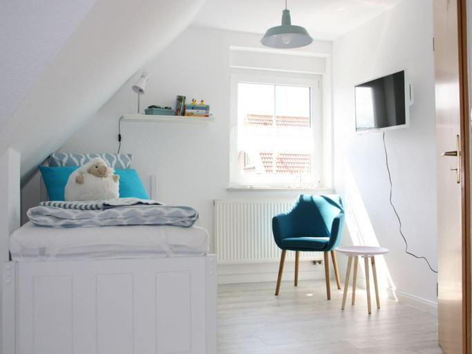 Bedroom 4, Holiday Home Family and dog, Wittmund