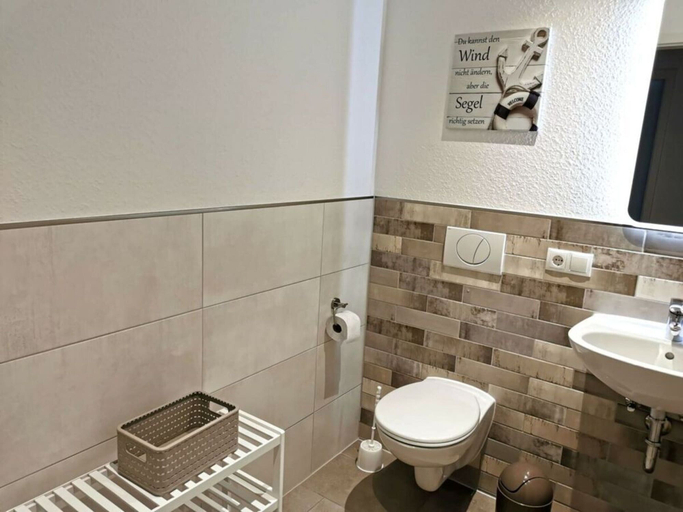 Bathroom 5, Sea Domicile Goitzsche, Anhalt-Bitterfeld
