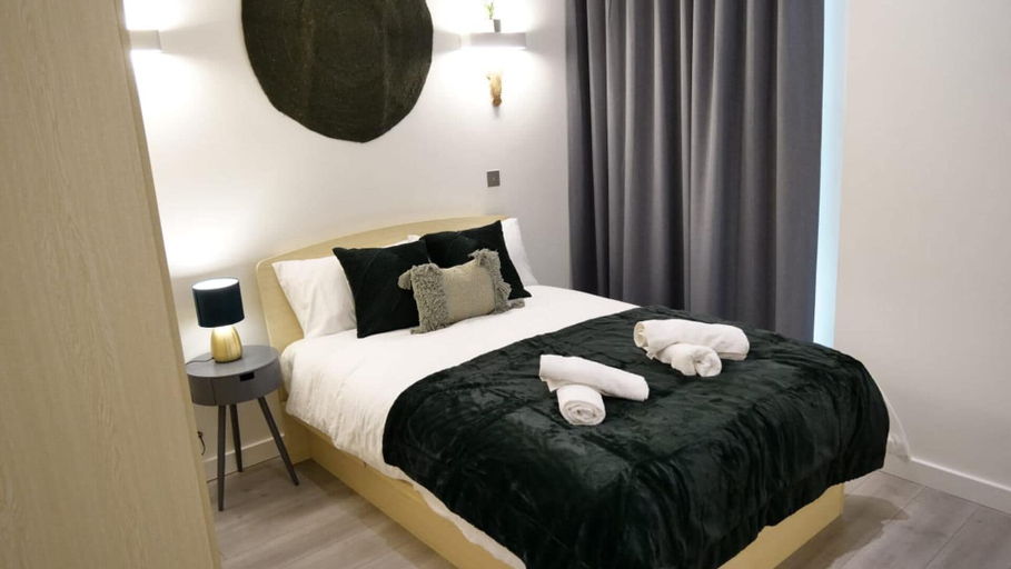 Bedroom 2, Capital Drive Cozy Apartment in Milton Keynes, Milton Keynes