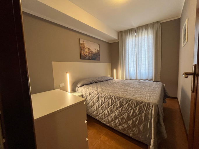 Others 4, Anfite Apartments Aleardi, Verona