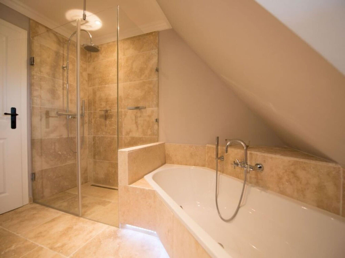 Bathroom 3, Alte Dorfstrasse 15 b, Nordfriesland