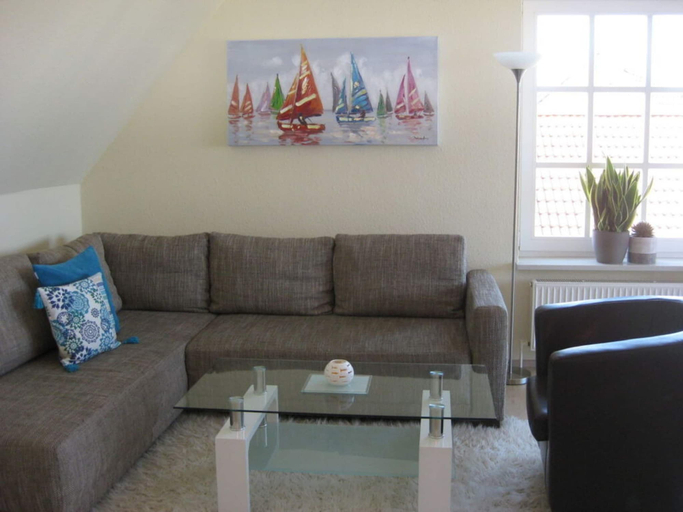 Living area 4, Holiday Apartment for the Franck Family, Ostholstein