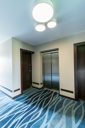 4, Hotel Porto, Plungės