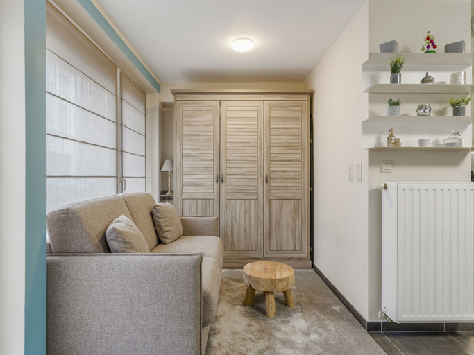 Others 4, Apartment Close to the Shopping Street, West-Vlaanderen