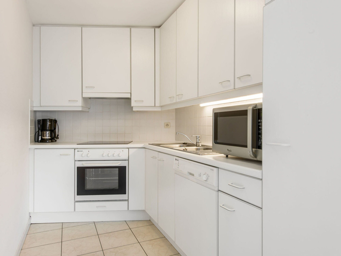 Private kitchen 4, La Boheme 204 G1 Stylish Apartment in Koksijde, West-Vlaanderen