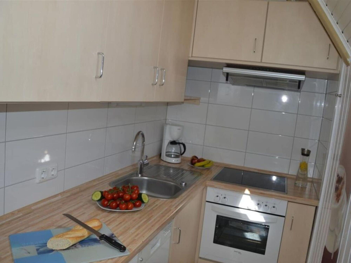 Private kitchen, Holiday Home Achtern Diek 29 a, Cuxhaven