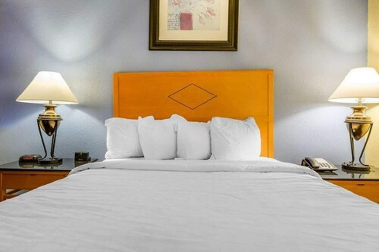 Bedroom 3, Inn at Lebanon - Hershey & Manheim area, Lebanon