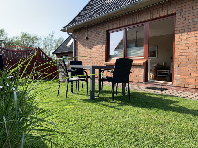 Exterior & Views 2, South Case in the House aft Diek, Nordfriesland