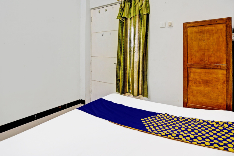 Bedroom 4, Hotel O Guest House Ayomi Syariah, Majalengka