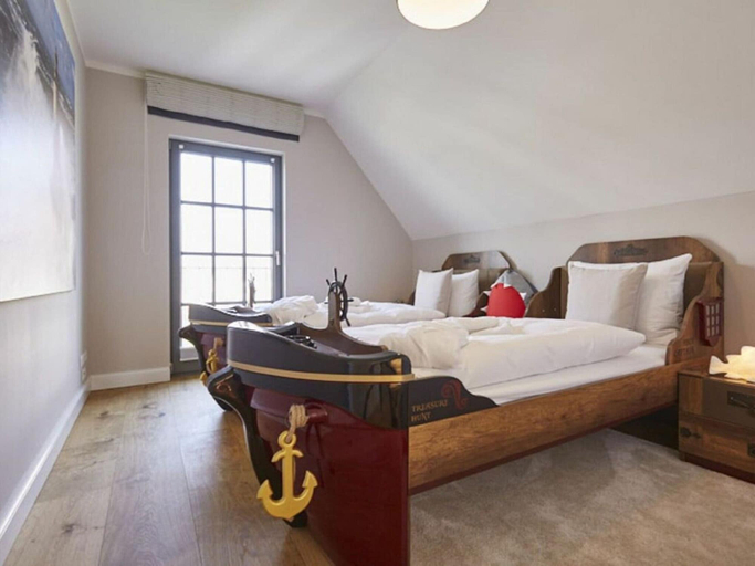 Bedroom 4, Lush Villa With Sauna and Fireplace, Vorpommern-Rügen