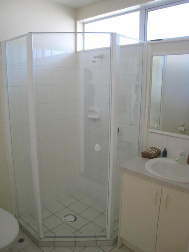 Bathroom 4, Brinkley Resort, Ashburton