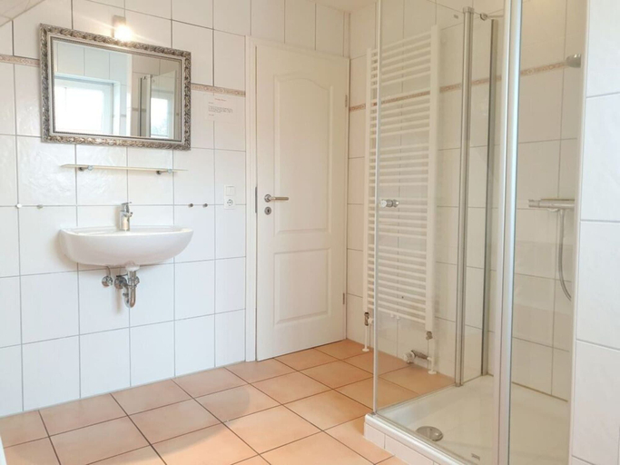 Bathroom 5, Ocean Eleven Modern Retreat, Plön