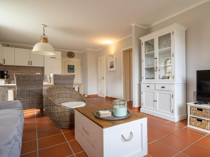 Private kitchen 3, Comfortplus Apartment With Terrace, Vorpommern-Rügen