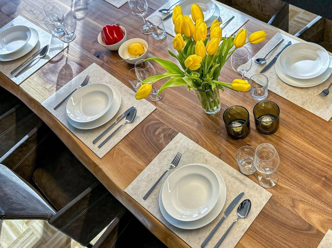 Dining 2, Modernes Split-level Haus Nahe am Hennesee, Hochsauerlandkreis