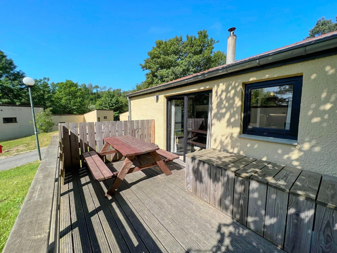 Exterior & Views 2, Bungalow in Virton near Vallee de Rabais Lake, Luxembourg