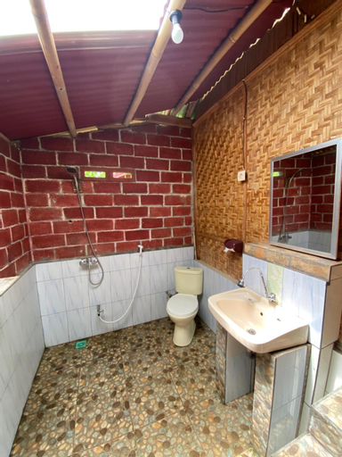 Bathroom 7