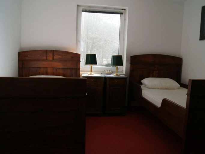 Room 5, Classy Apartment in Ferchesar, Havelland
