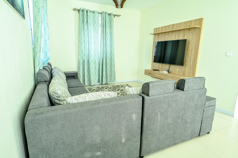 Others 4, New Villa Geranium
