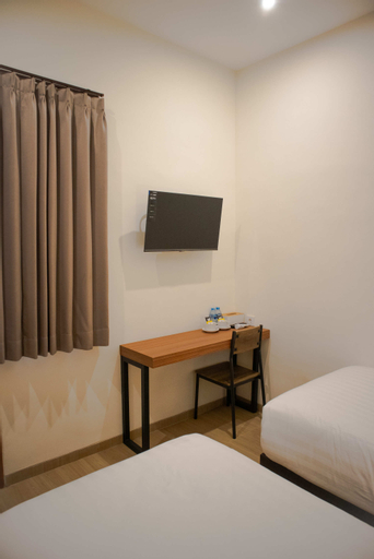 Bedroom 6