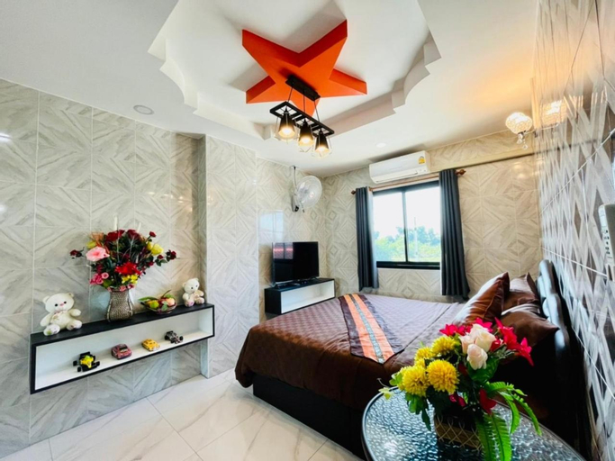 Bedroom 2, Hotel Ruen Khunlek, Kanchanaburi, Phanat Nikhom