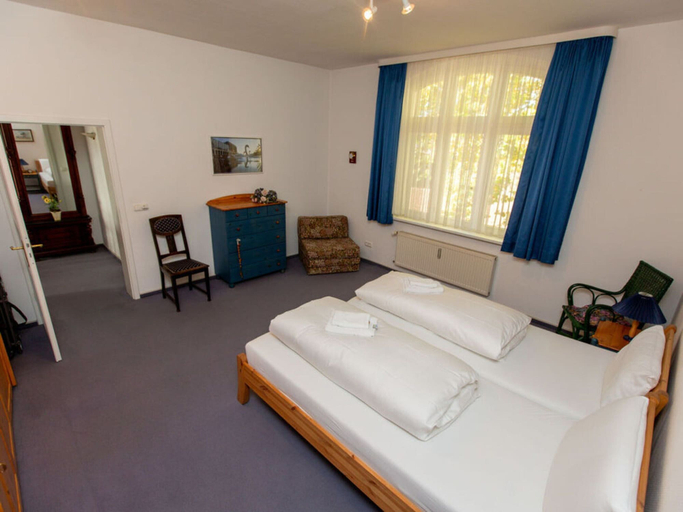 Room 2, 1 Villa Blanck Comfortable Holiday Residence, Mecklenburgische Seenplatte
