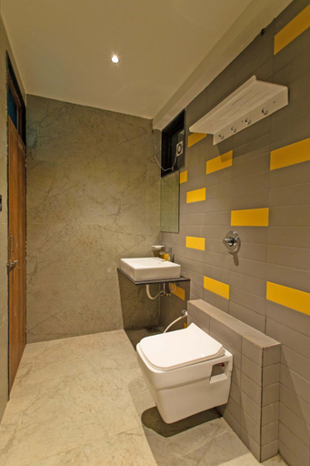 Bathroom 3, Nova Park, Rajkot