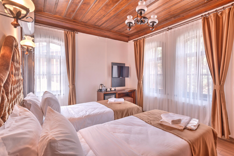 Bedroom 4, MİDAS KONAK OTEL, Merkez