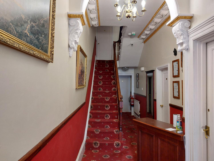 Public Area 3, The Norwood, Torbay