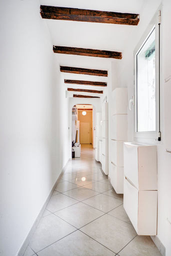 Others 4, Appartamento comodo dell'Archiginnasio, Bologna