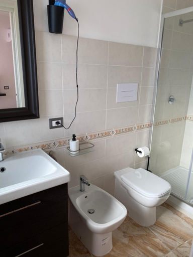 Bathroom 4, L'oasi del Tuffatore, Salerno