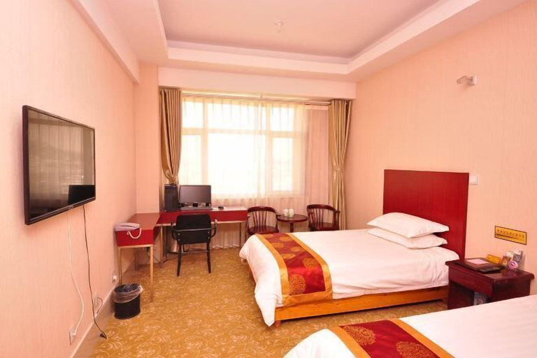 Bedroom 3, Bailong Hotel, Jinan