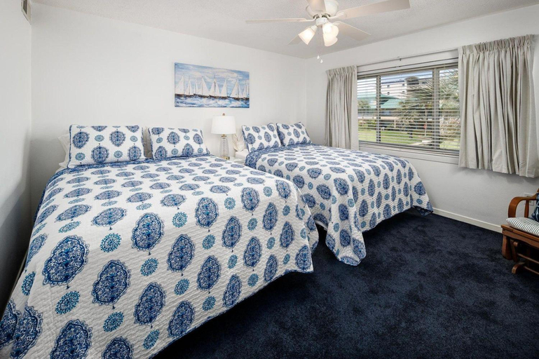 Bedroom, 111B - 1BR/1 Bath at Seaspray Condos on Okaloosa Island, Fort Walton Beach, Fl, Okaloosa