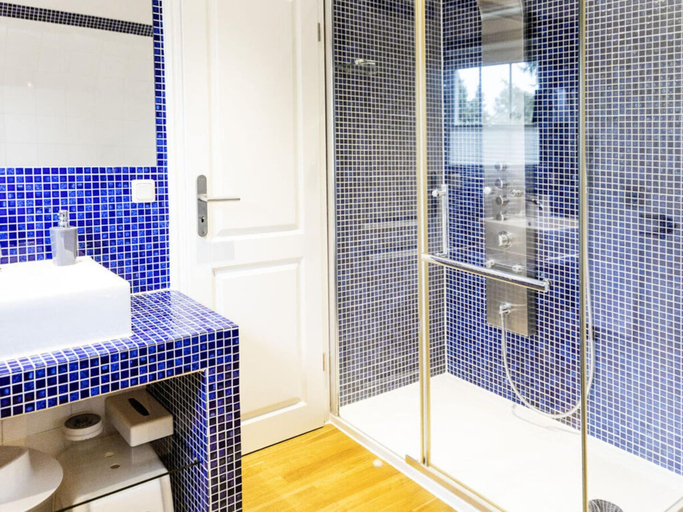 Bathroom 3, Landhaus Wildrose Comfortable Holiday Residence, Vorpommern-Rügen