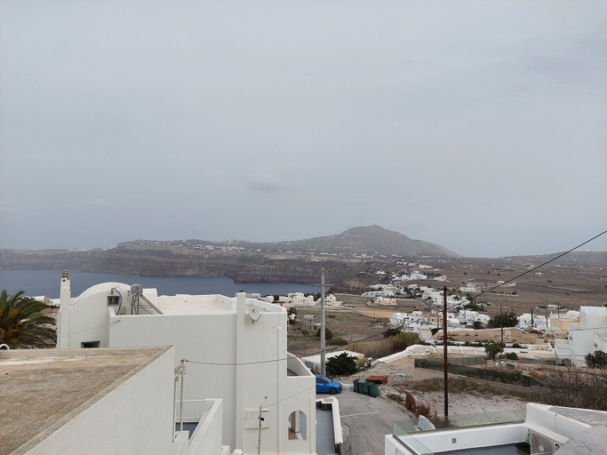 Others 5, Akrotiri Cosy Studio with Patio and View, South Aegean