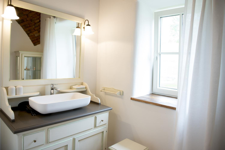 Bathroom 3, Am Pfarrhof - Gourmethotel by Harald Irka, Leibnitz