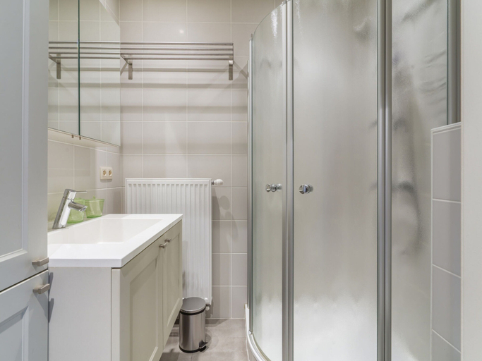 Bathroom 3, Pleasant Apartment Near the Seafront, West-Vlaanderen