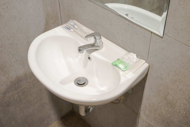 Bathroom 4