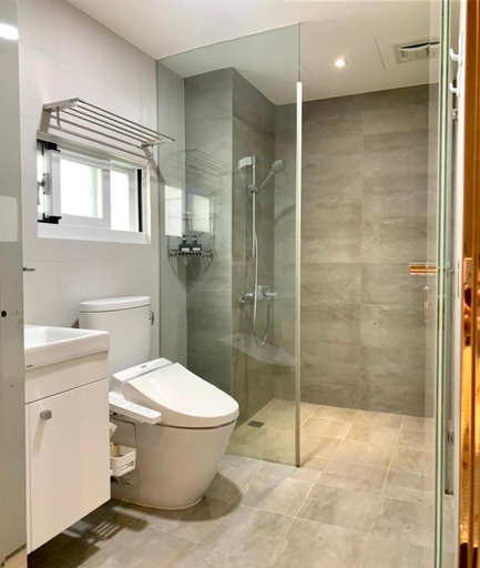 Bathroom 2, Koju Business Guesthouse (Private Cottage), Tainan