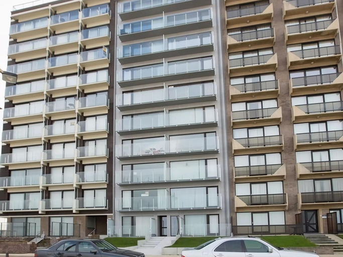 Exterior & Views 2, Beachfront Bliss with Parking, West-Vlaanderen