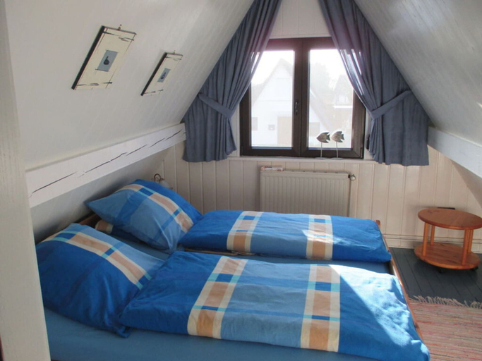 Bedroom 3, in the Achtern Diek Holiday Park, Wesermarsch