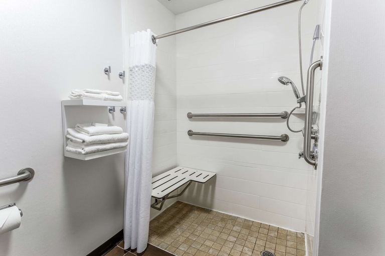 Bathroom 4, Hampton Inn Biloxi/Ocean Springs, Jackson
