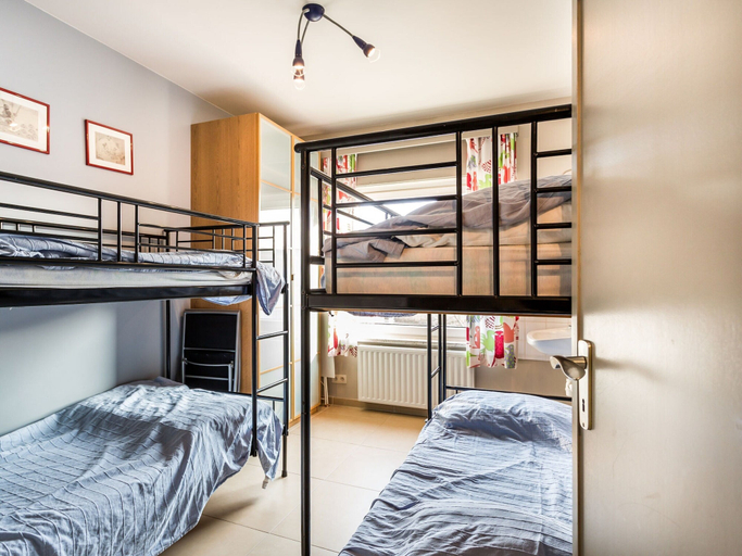 Room 3, Apartment in Koksijde Near the Beach, West-Vlaanderen
