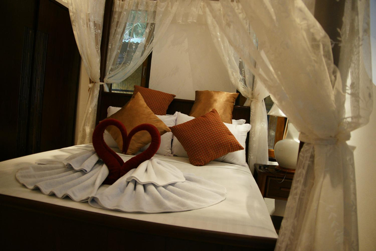 Bedroom 3, Jungle Village Bungalows , Mueang Krabi