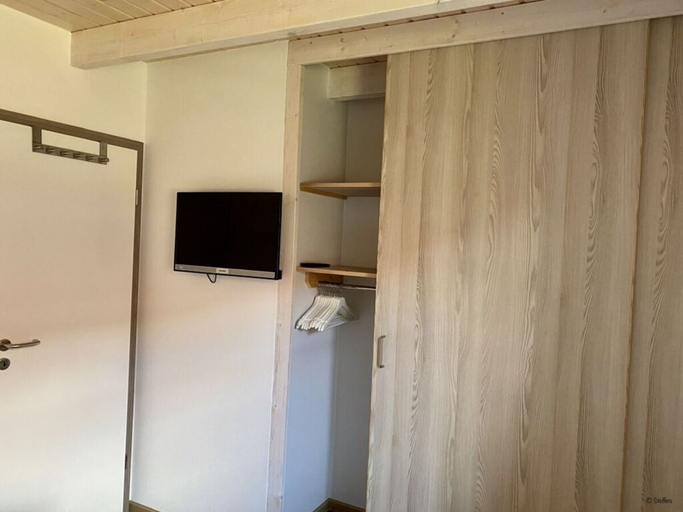 Bedroom 5, Holiday Home Strandweh, Wesermarsch