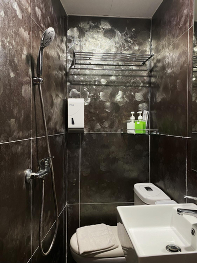 Bathroom 5
