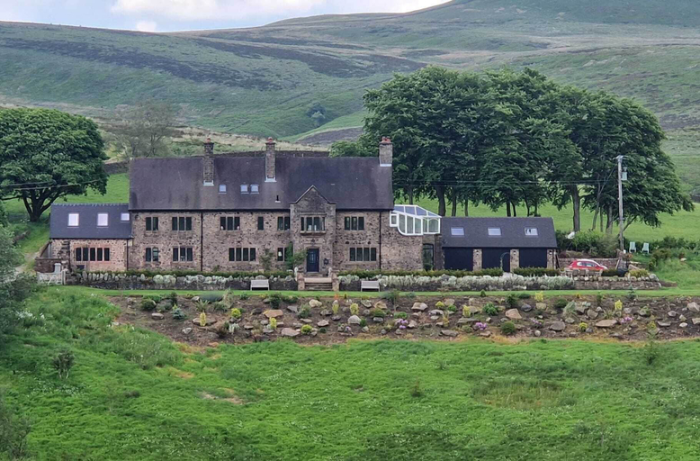 Exterior & Views 2, Luxury Penthouse Apartment - Beautiful Countryside, Cheshire East